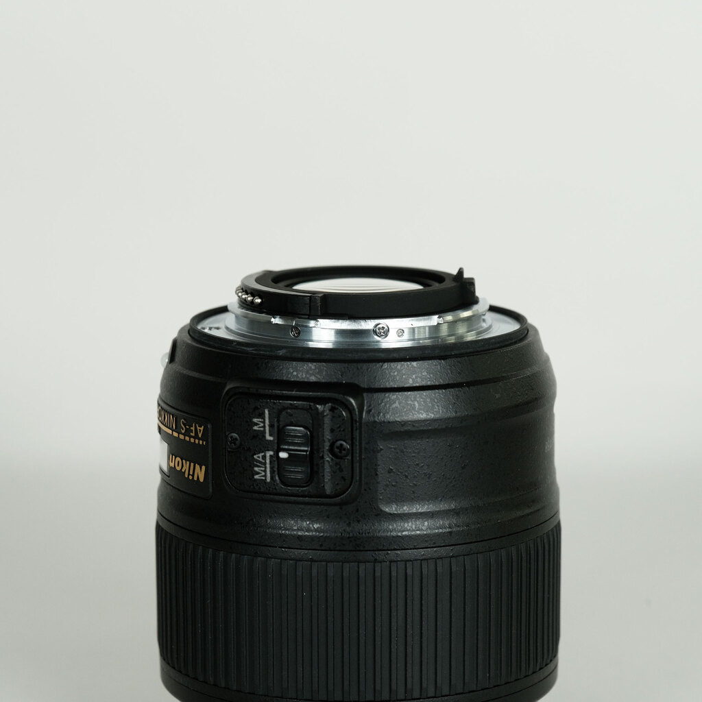 Nikon AF-S NIKKOR 35mm f/1.8G ED