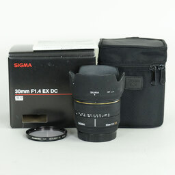 SIGMA 30mm F1.4EX DC (ソニーA用)