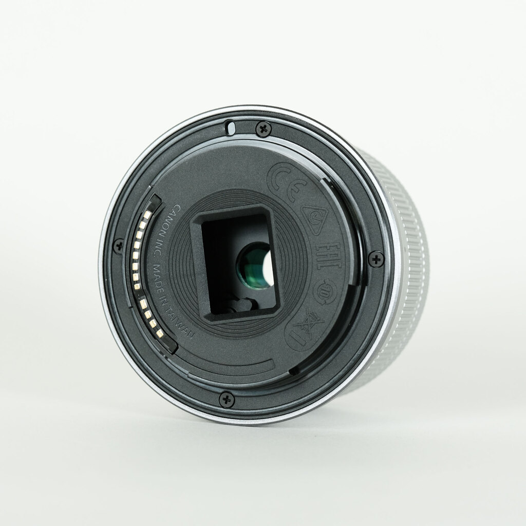 Canon RF-S 18-45mm F4.5-6.3 IS STM