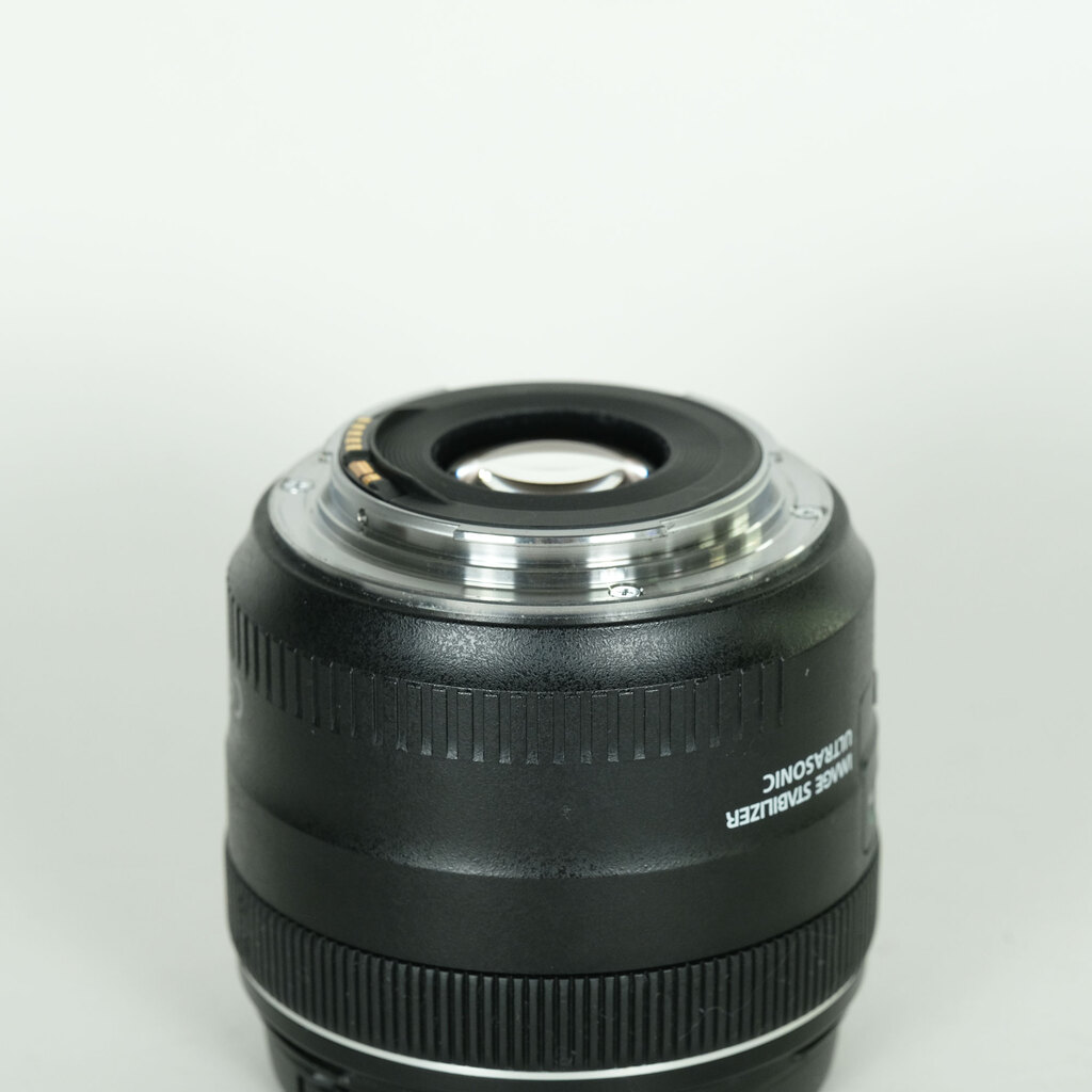 Canon EF35mm F2 IS USM Canon EF35mm F2 IS USM