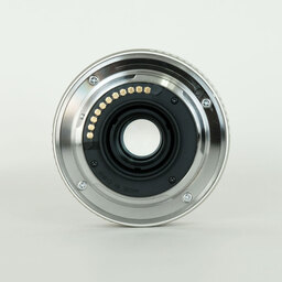 OLYMPUS M.ZUIKO DIGITAL 17mm F2.8 シルバー