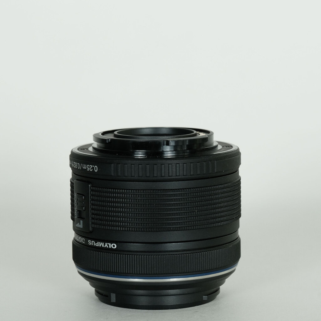 OLYMPUS M.ZUIKO DIGITAL 14-42mm F3.5-5.6IIR ブラックの出品 | ONE