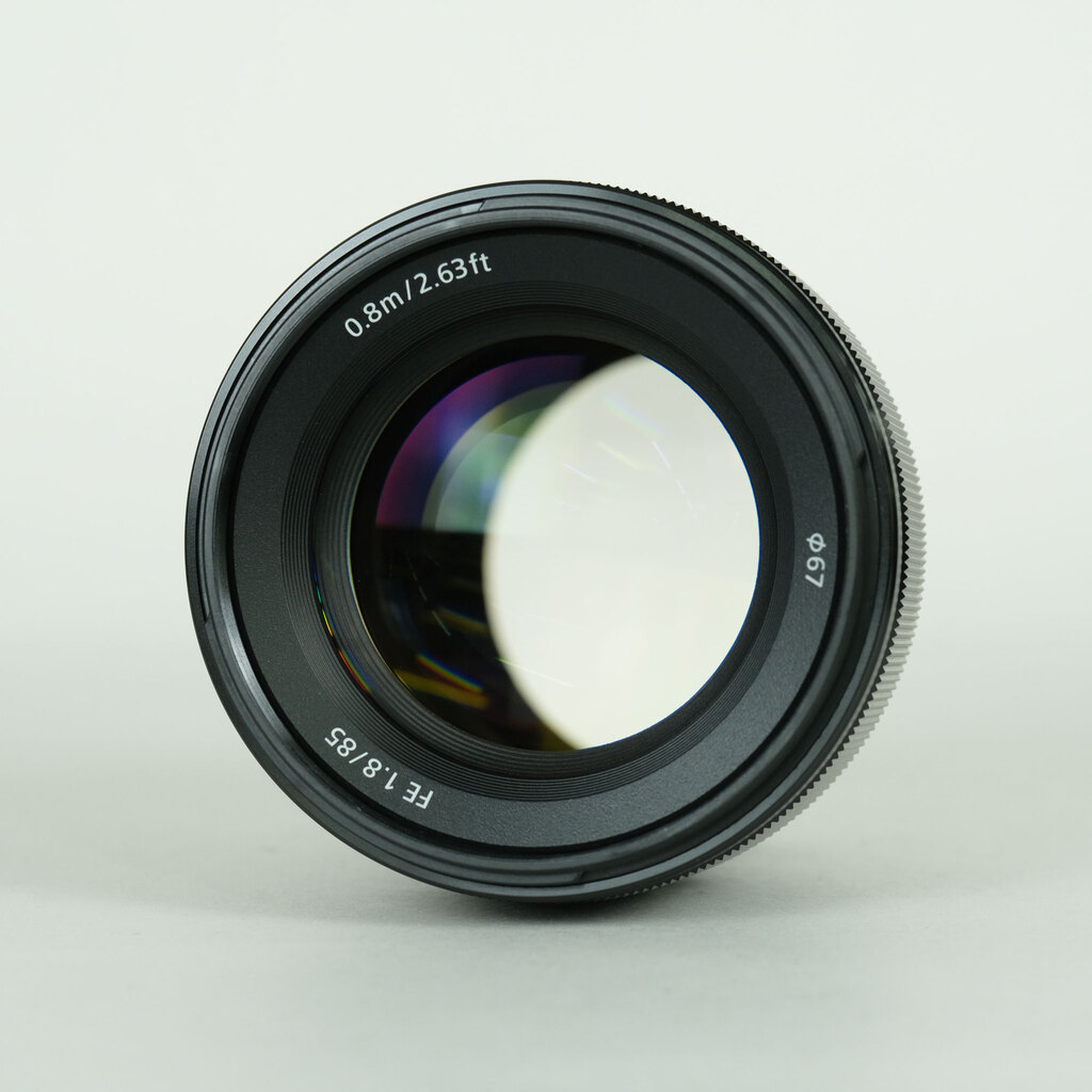 【お値下げ可能】SONY FE85mmF1.8 SEL85F18 SONY FE 85mm F1.8 SEL85F18の出品 | ONE SCENE（ワンシーン）