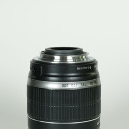 Canon EF-S18-200mm F3.5-5.6 IS