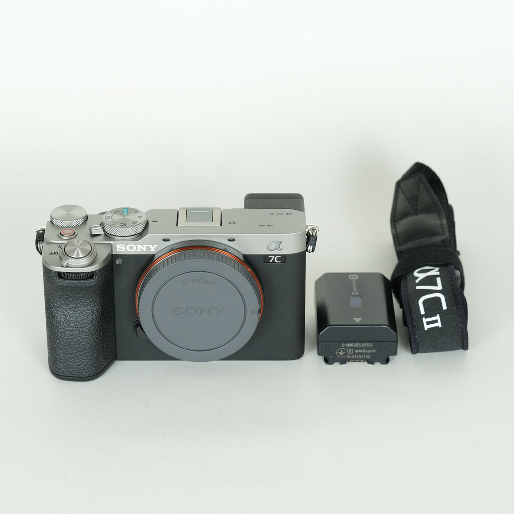 SONY α7C II(ILCE-7CM2) SONY α7C II(ILCE-7CM2)