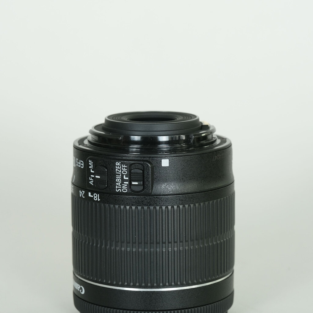 Canon EF-S18-55mm F3.5-5.6 IS STM