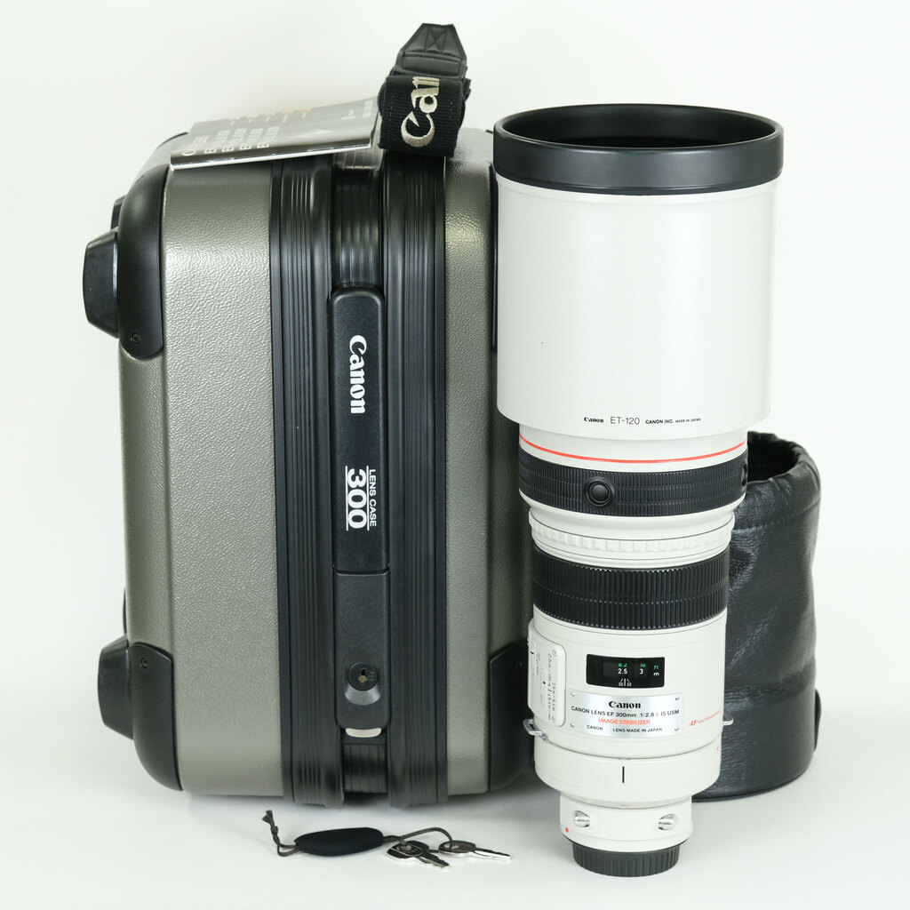 Canon EF300mm F2.8L IS USM