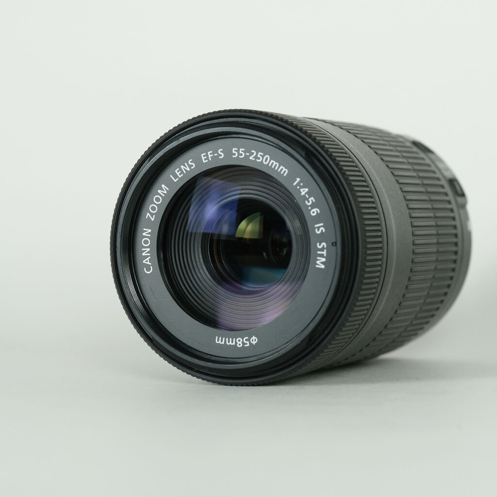 Canon EF-S55-250mm F4-5.6 IS STM