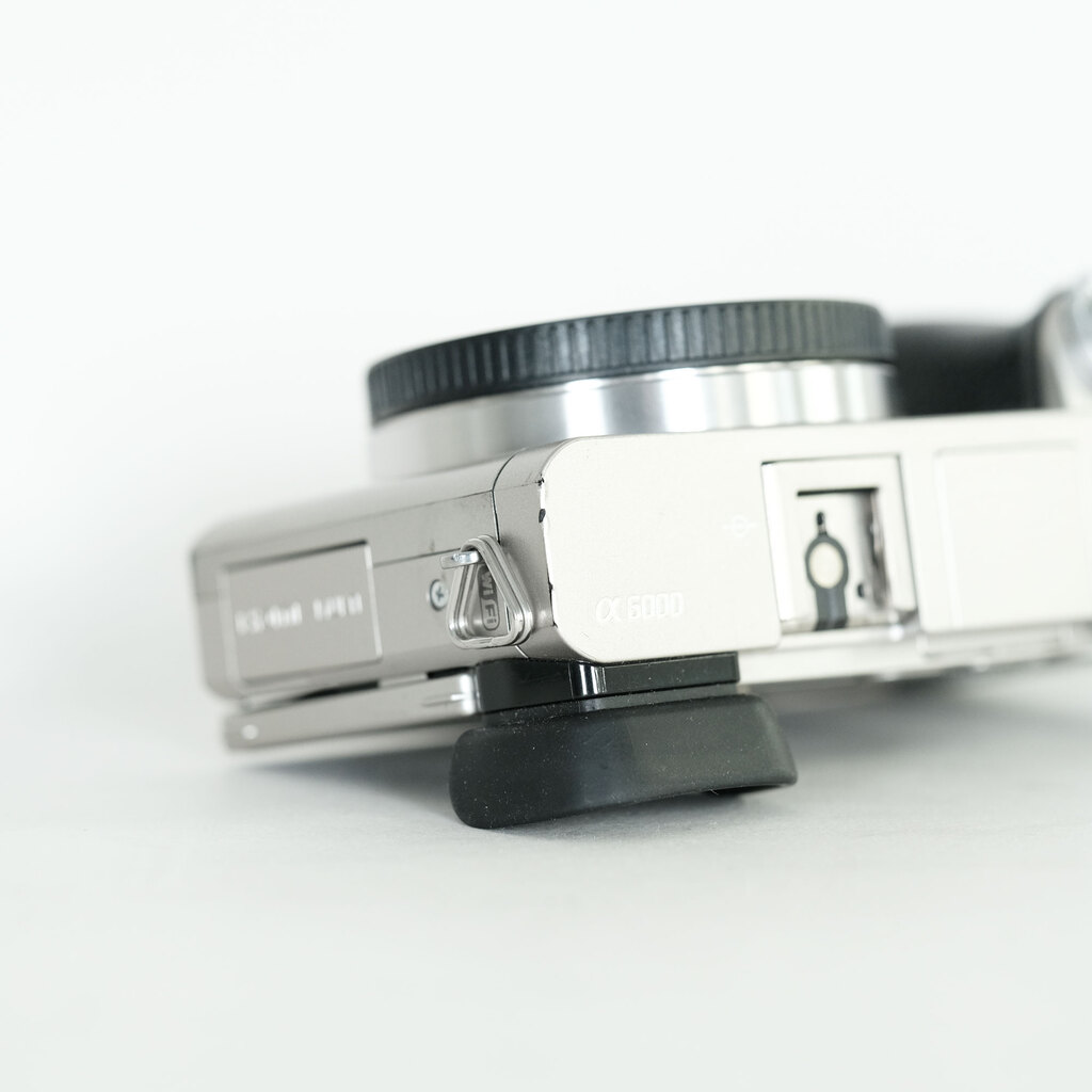 SONY α6000（ILCE-6000）
