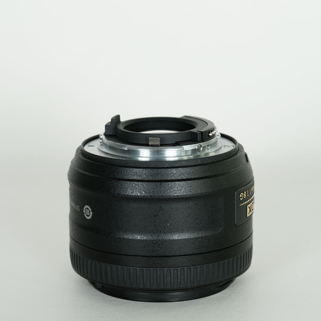 Nikon AF-S DX NIKKOR 35mm f/1.8G