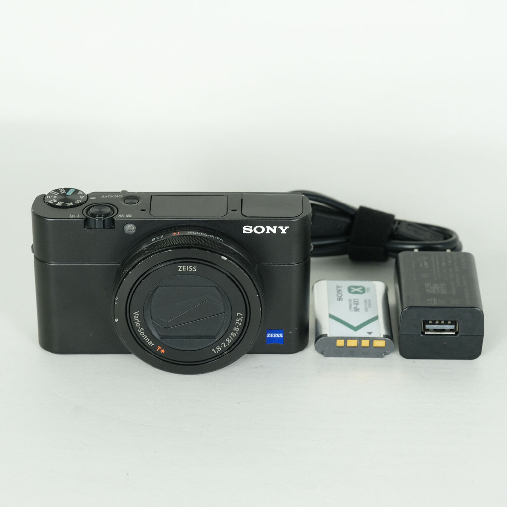SONY Cyber-shot DSC-RX100M5の出品 | ONE SCENE（ワンシーン）
