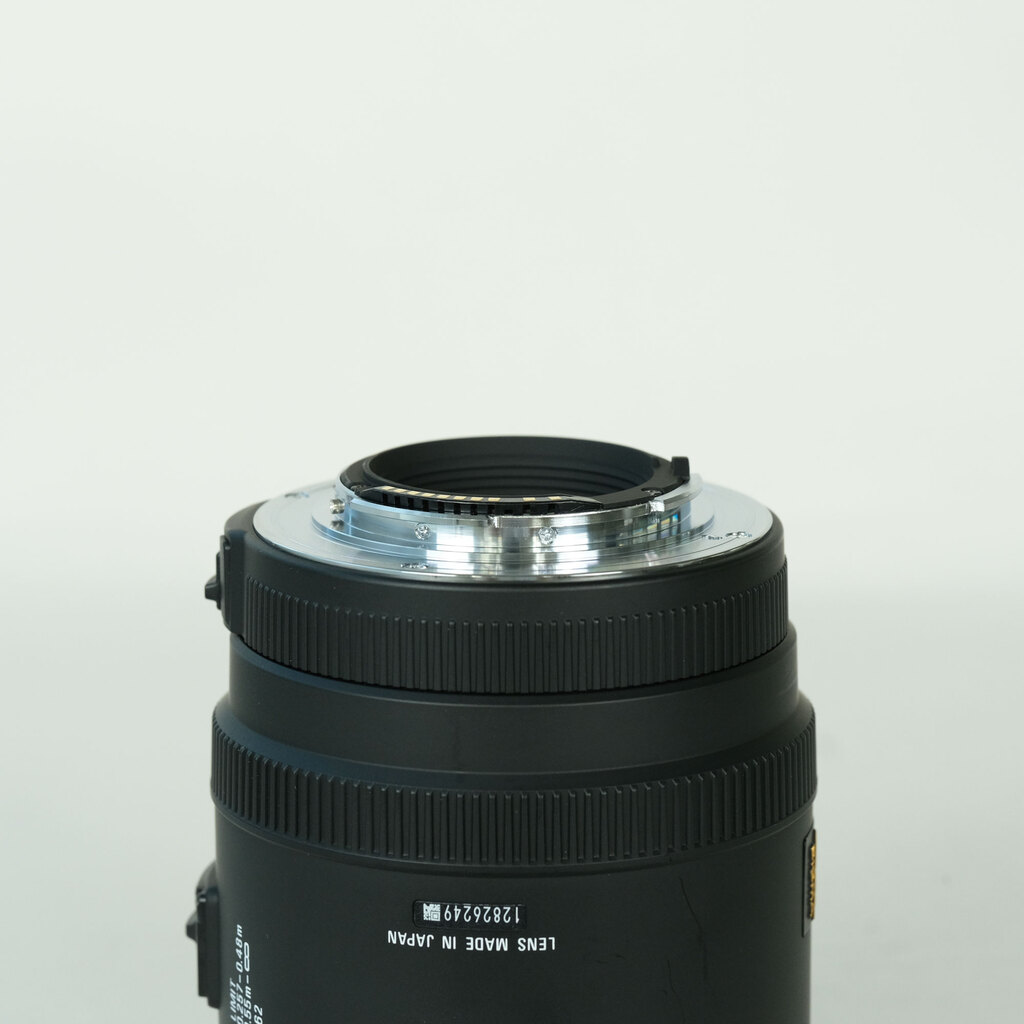 SIGMA 70mm F2.8 EX DG MACRO [シグマSA用]の出品 | ONE SCENE（ワン
