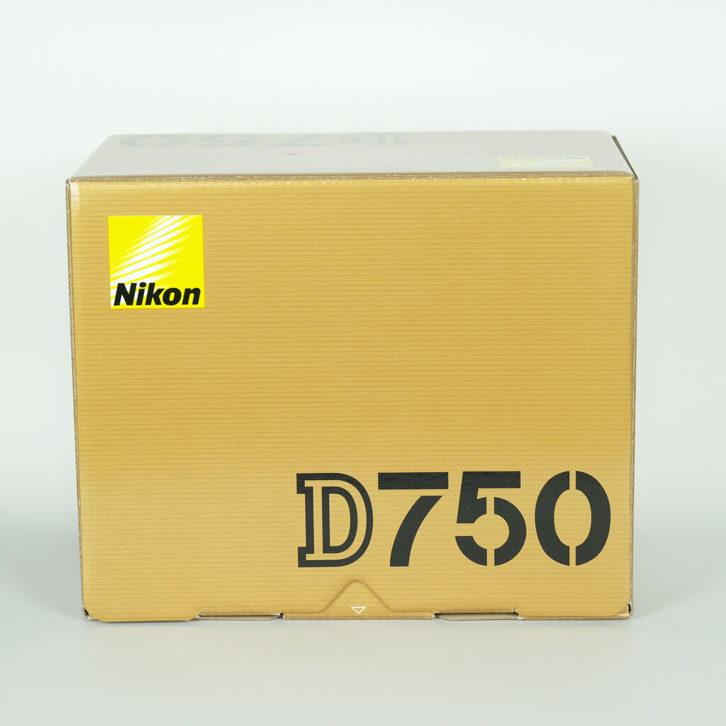 Nikon D750