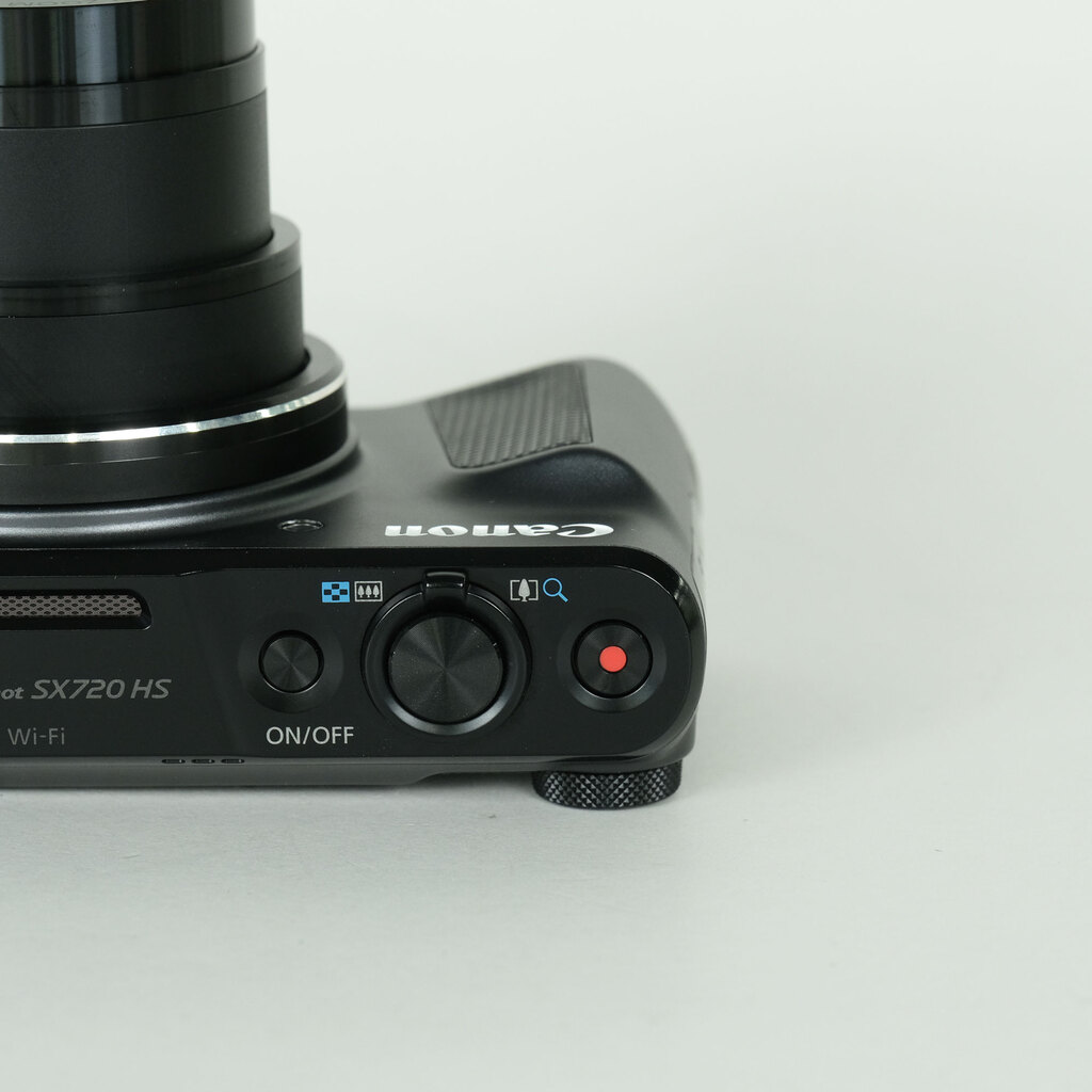 Canon PowerShot SX720 HS ブラック