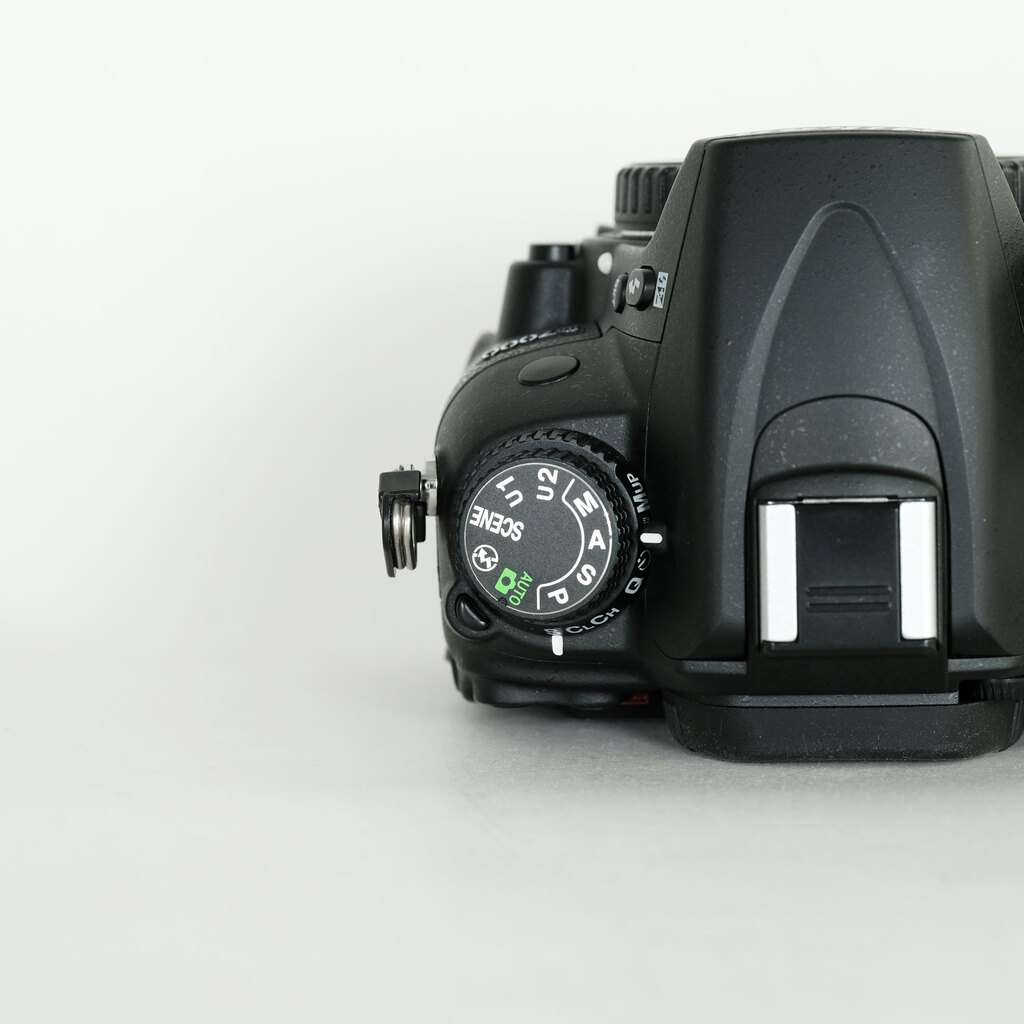 Nikon D7000の出品 | ONE SCENE（ワンシーン）