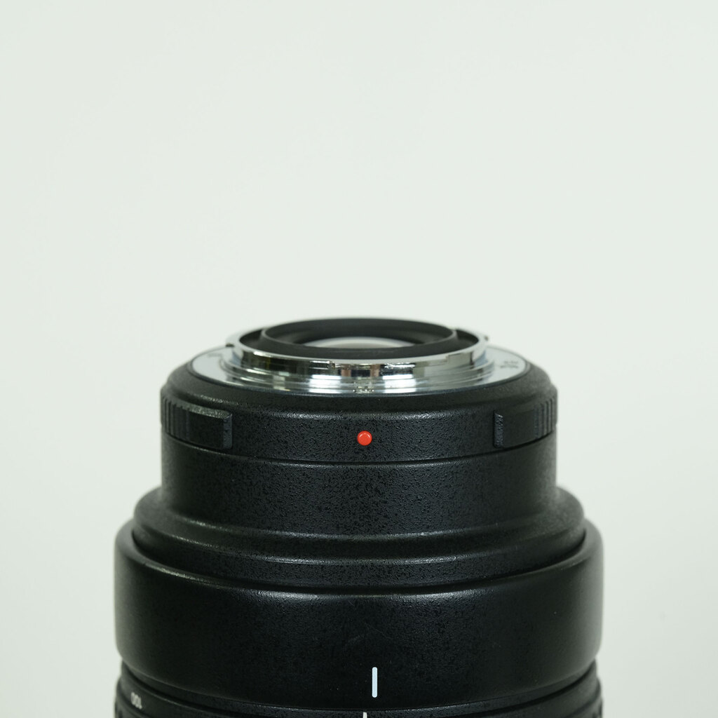 OLYMPUS ZUIKO DIGITAL ED 50-200mm F2.8-3.5 SWD