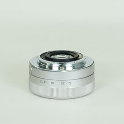 Panasonic LUMIX G VARIO 12-32mm / F3.5-5.6 ASPH. / MEGA O.I.S.