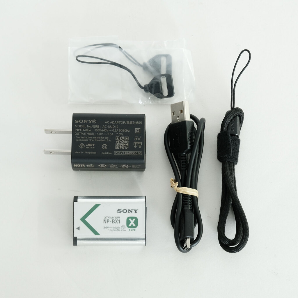 SONY Cyber-shot DSC-RX100M7