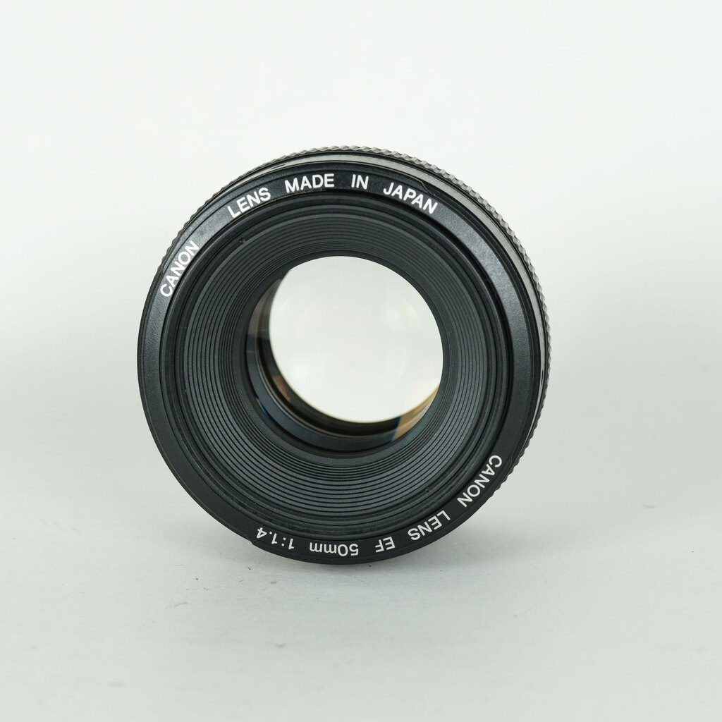 Canon EF50mm F1.4 USMの出品 | ONE SCENE（ワンシーン）