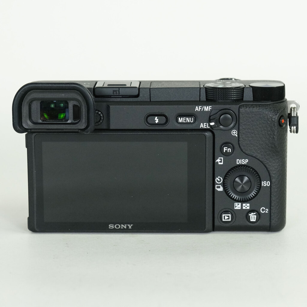 SONY α6400(ILCE-6400) SONY α6400(ILCE-6400)
