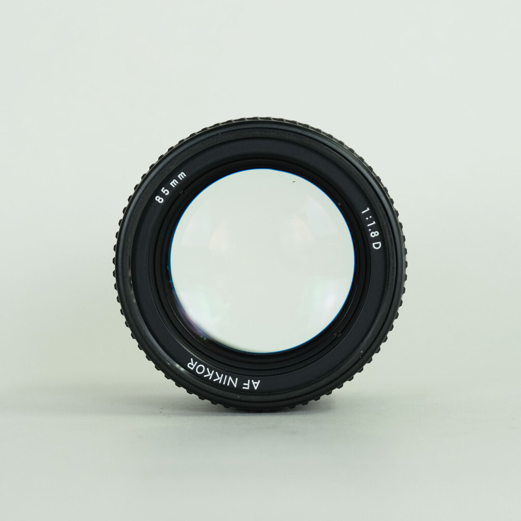 Nikon Ai AF Nikkor 85mm f/1.8D