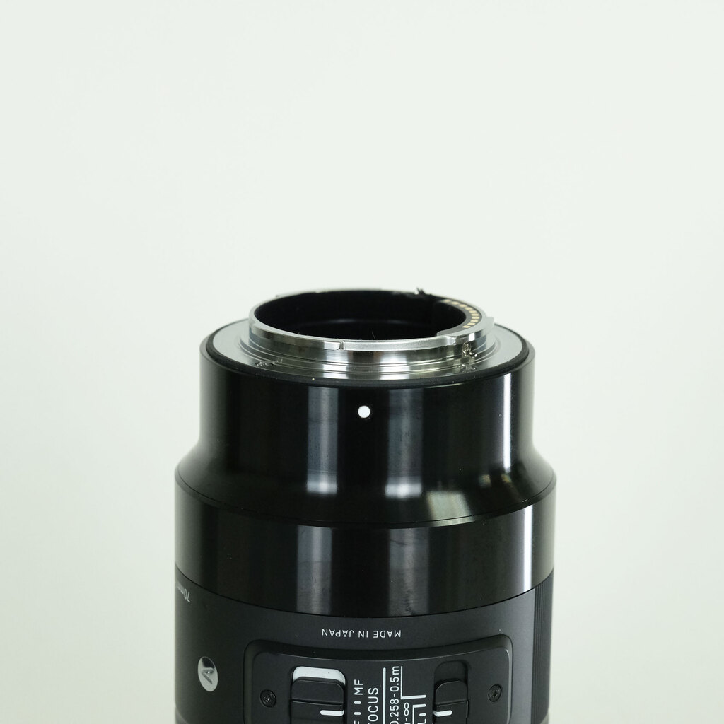 SIGMA 70mm F2.8 DG MACRO｜Art [ソニーE用]
