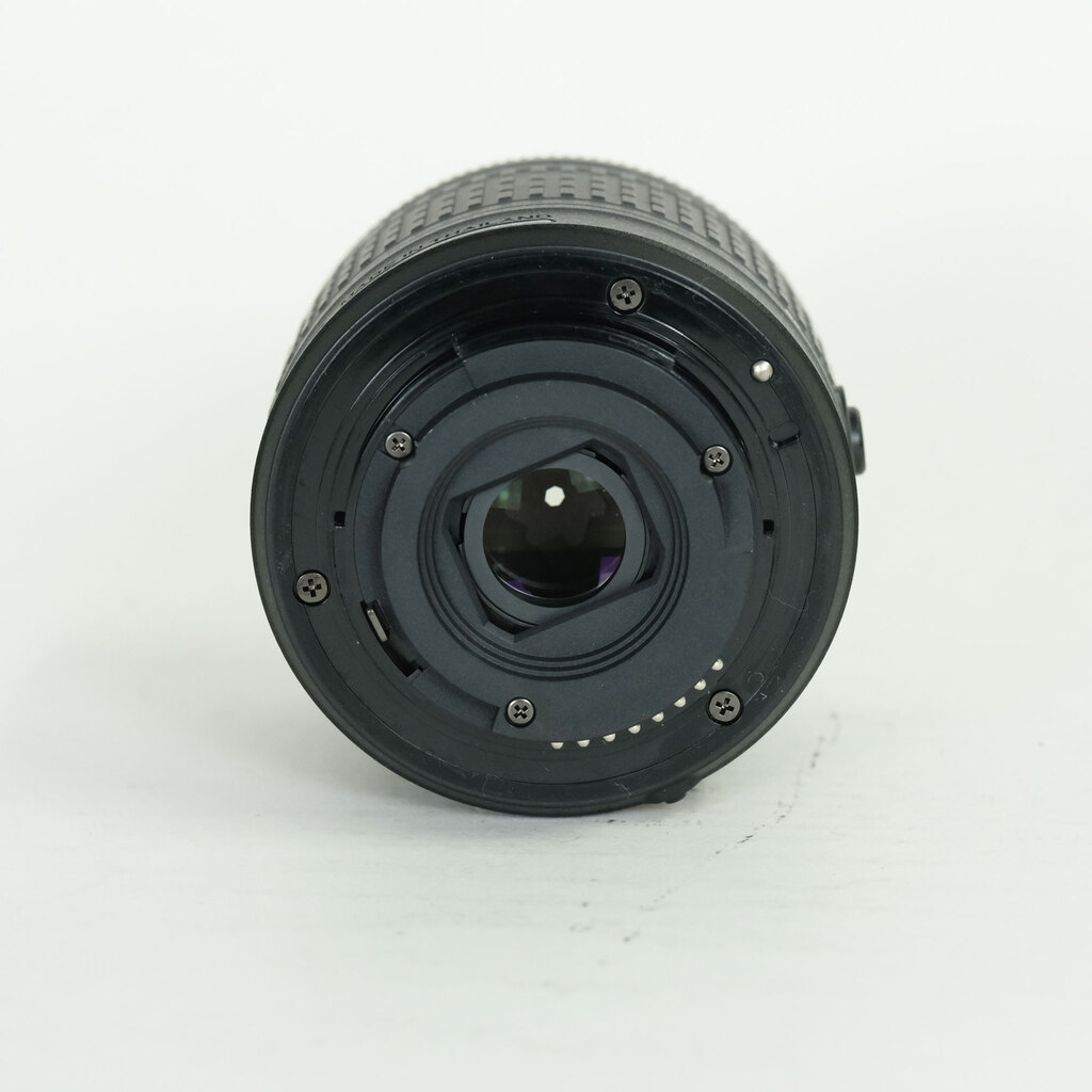 Nikon AF-P DX NIKKOR 18-55mm F3.5-5.6G VR