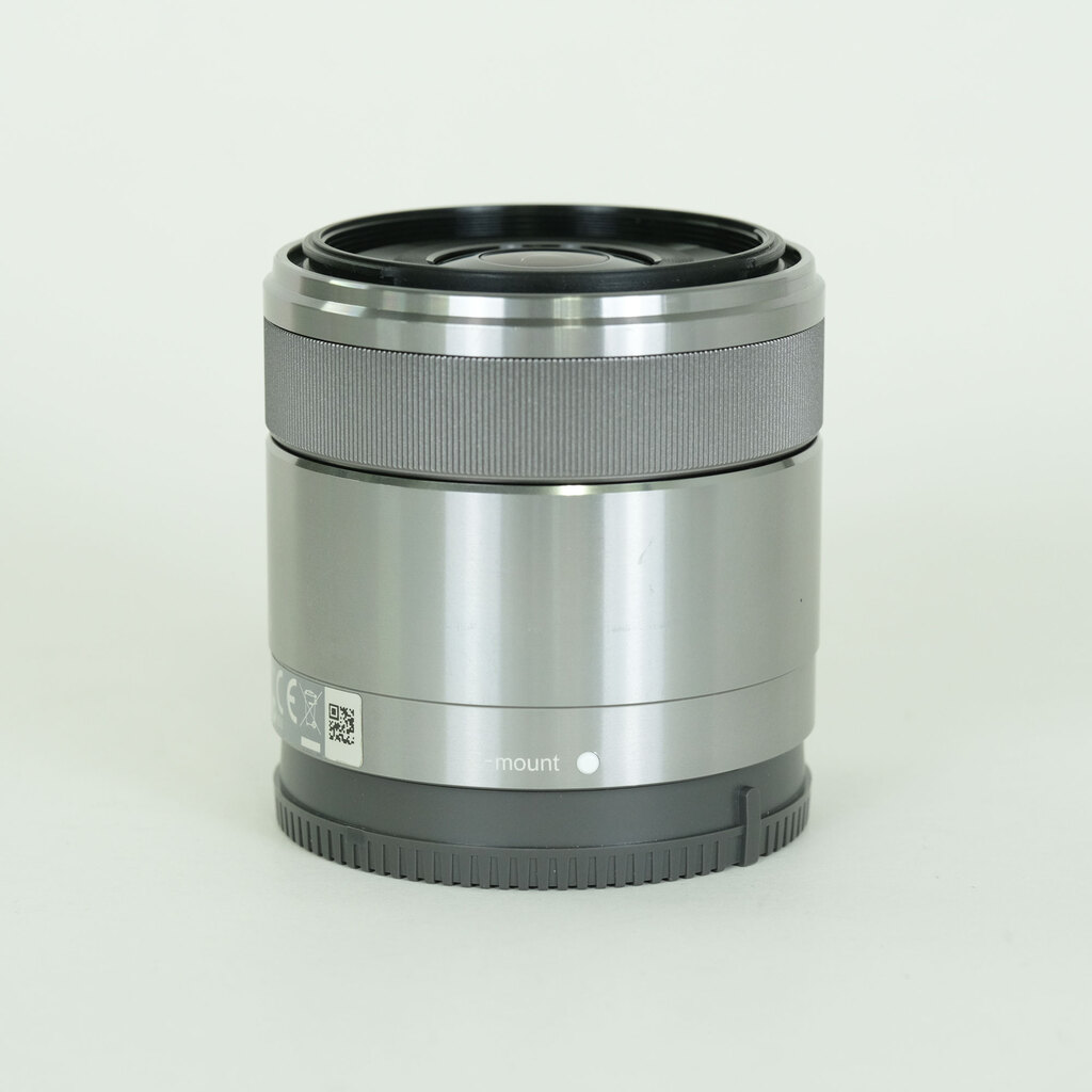 SONY E 30mm F3.5 Macro SEL30M35