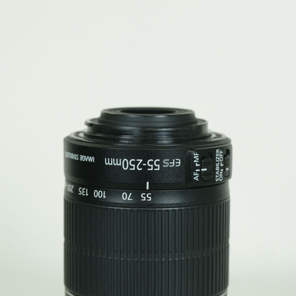 Canon EF-S55-250mm F4-5.6 IS II Canon EF-S55-250mm F4-5.6 IS II