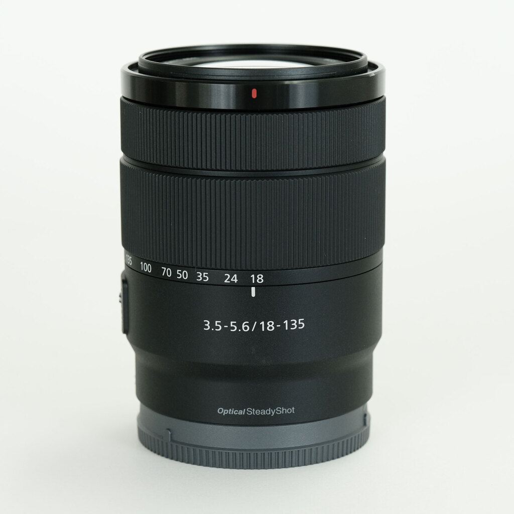 SONY E 18-135mm F3.5-5.6 OSS SEL18135