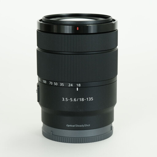 SONY E 18-135mm F3.5-5.6 OSS SEL18135