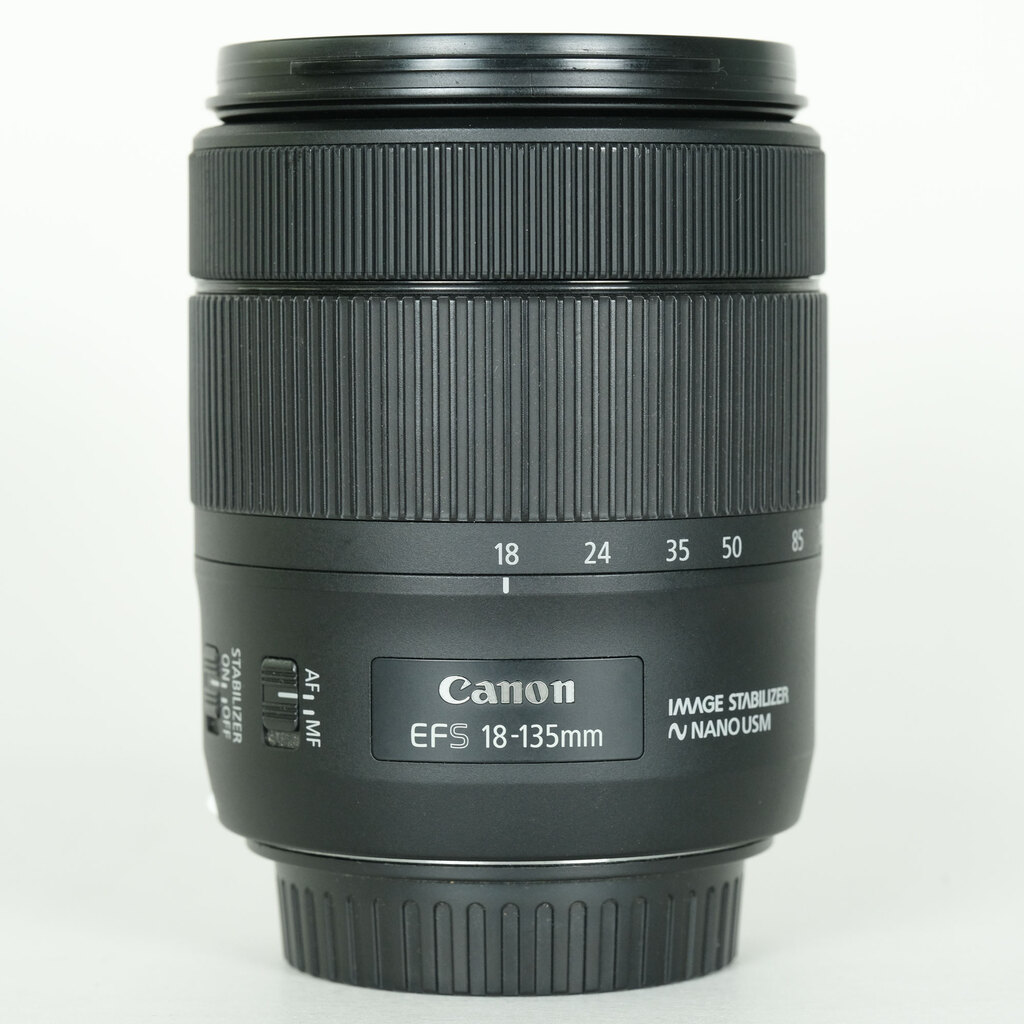 Canon EF-S18-135mm F3.5-5.6 IS USM