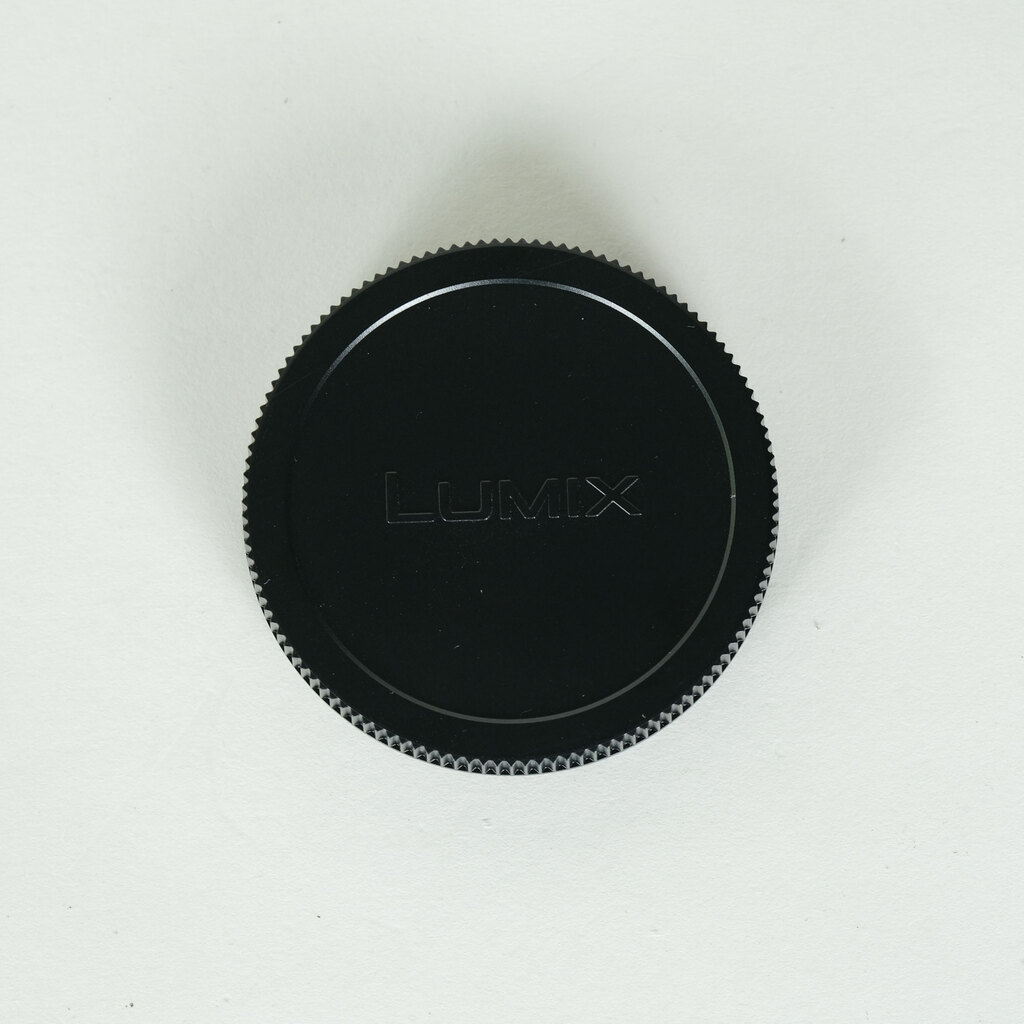Panasonic LUMIX S 26mm F8 [S-R26]の出品 | ONE SCENE（ワンシーン）