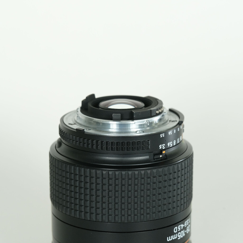 Nikon AF 28-105mm F3.5-4.5D