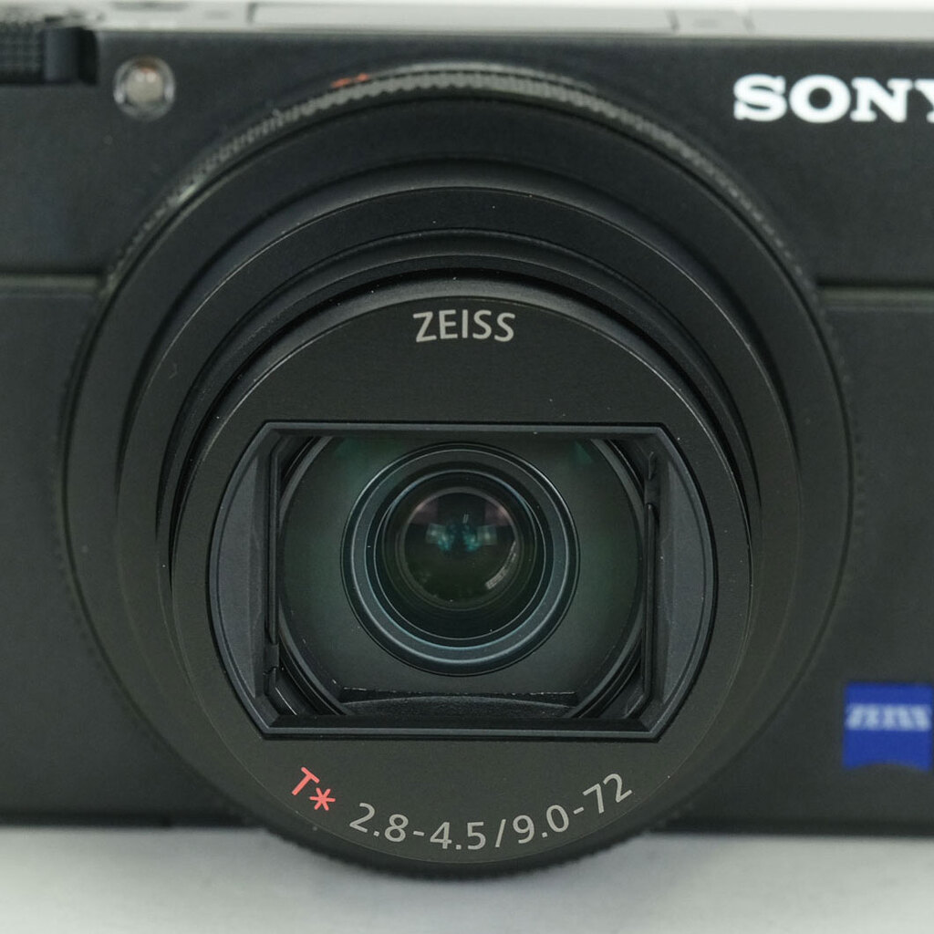 SONY Cyber-shot DSC-RX100M7