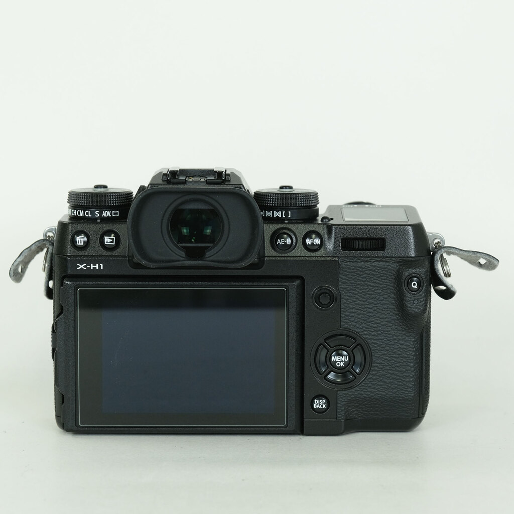 FUJIFILM X-H1 FUJIFILM X-H1