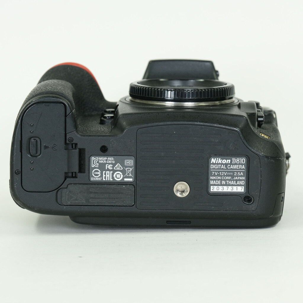 Nikon D810