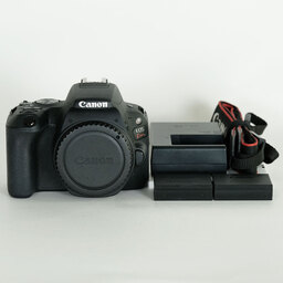 Canon EOS Kiss X9