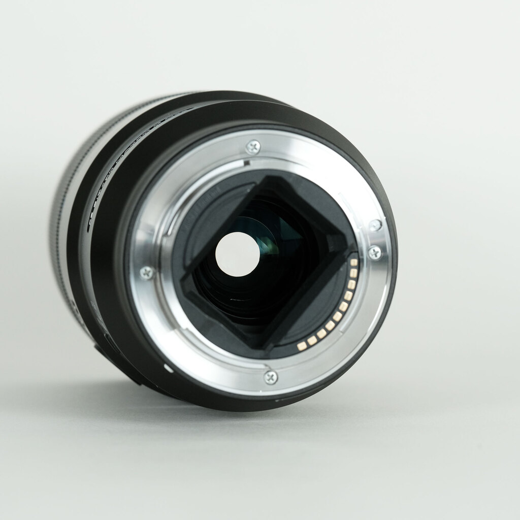 SONY FE 90mm F2.8 Macro G OSS SEL90M28G