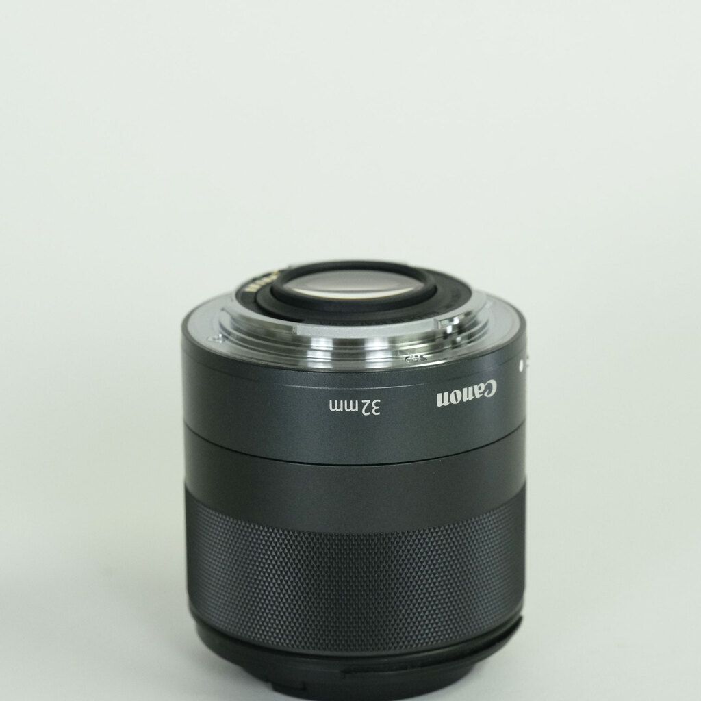 Canon EF-M32mm F1.4 STM