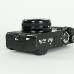 FUJIFILM X100V ブラック