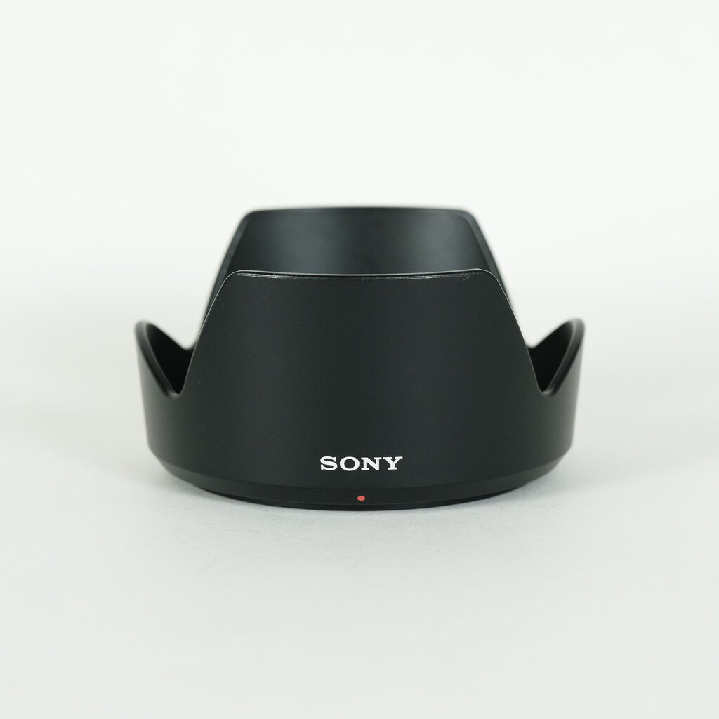 SONY E 18-135mm F3.5-5.6 OSS SEL18135 SONY E 18-135mm F3.5-5.6 OSS SEL18135