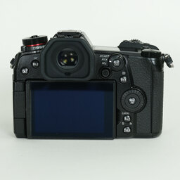 Panasonic LUMIX DC-G9 PRO