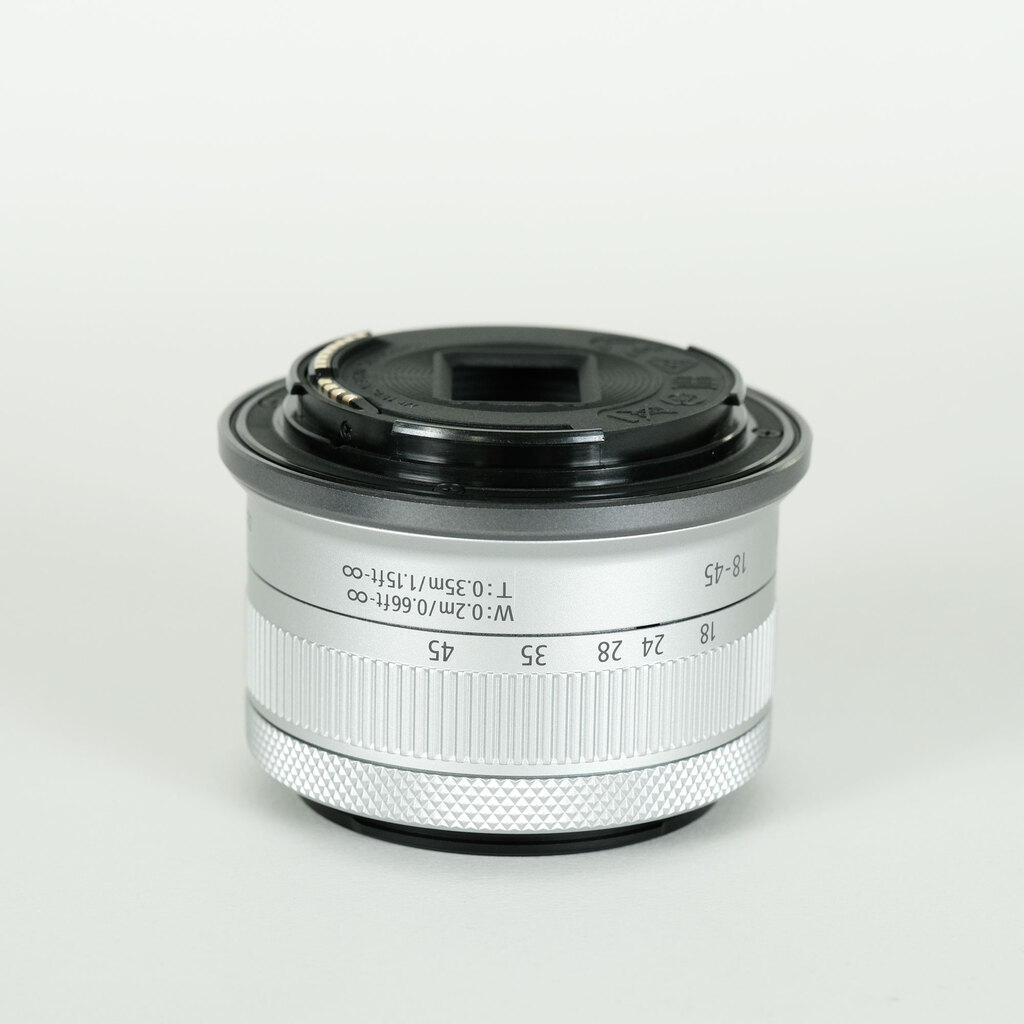 Canon RF-S 18-45mm F4.5-6.3 IS STM