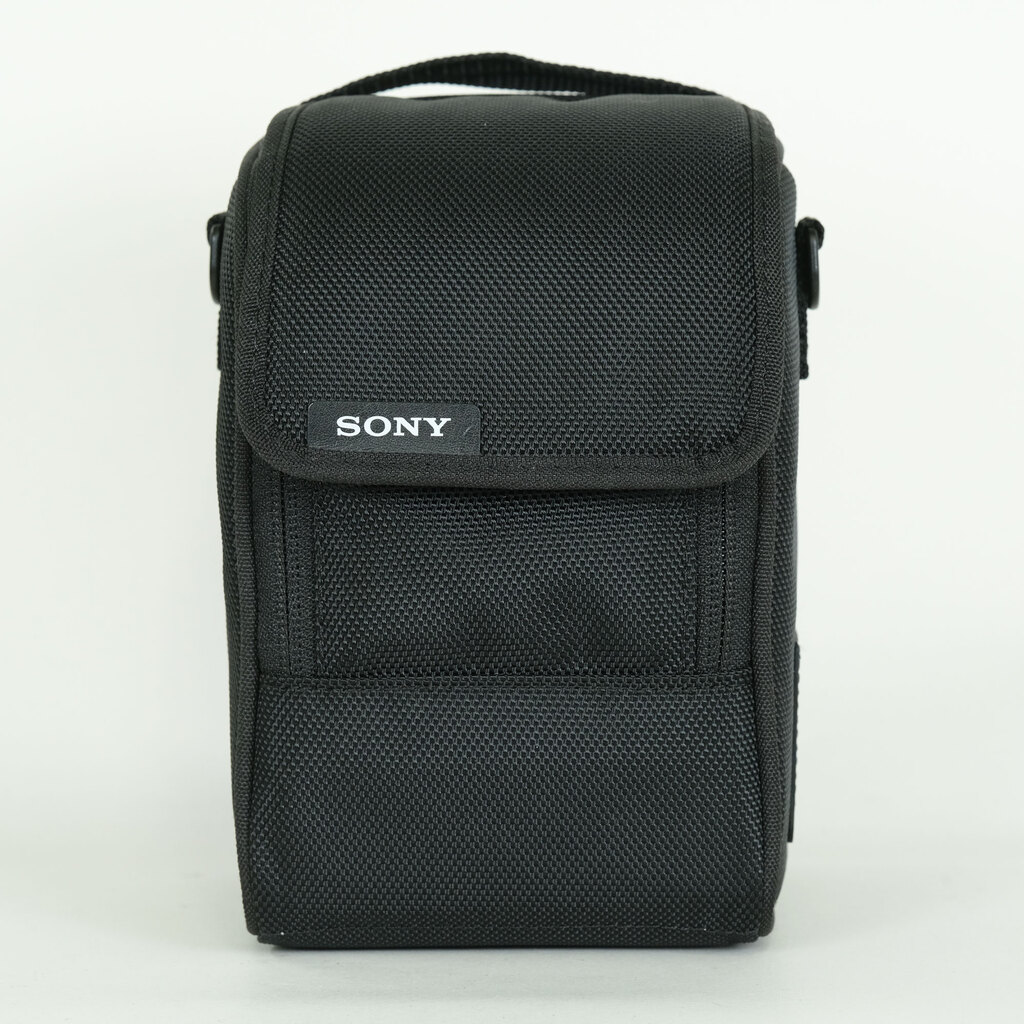 SONY FE 135mm F1.8 GM SEL135F18GM SONY FE 135mm F1.8 GM SEL135F18GM