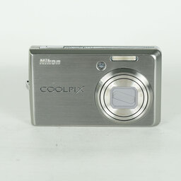 Nikon COOLPIX S600 チタンシルバーの出品 | ONE SCENE（ワンシーン）