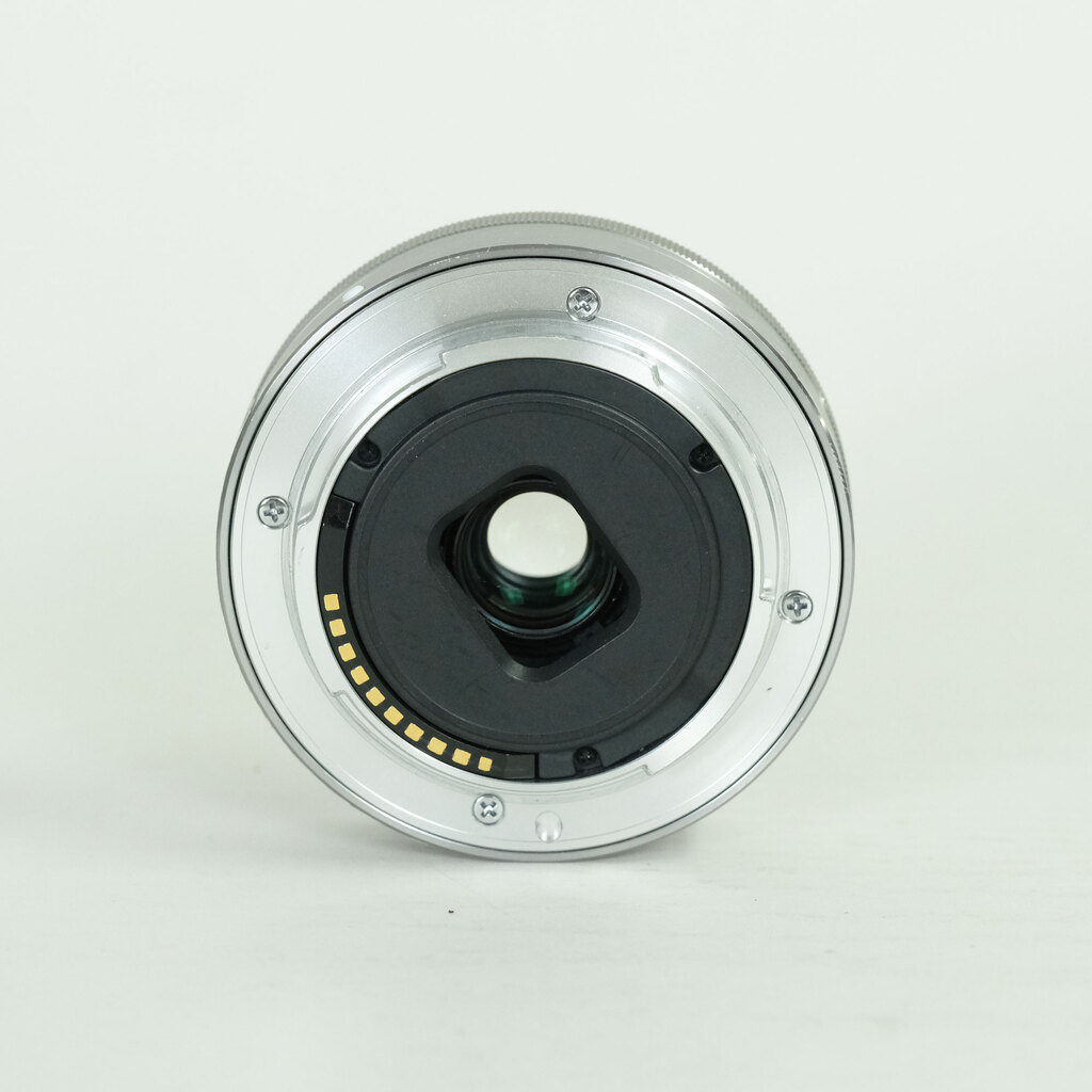 SONY E 16mm F2.8 SEL16F28