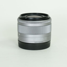 Canon EF-M15-45mm F3.5-6.3 IS STM