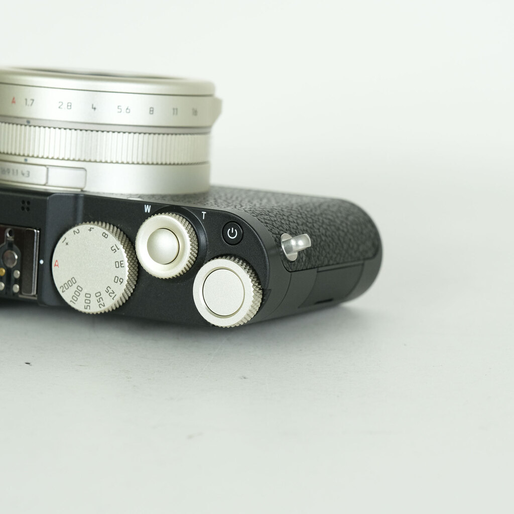 LEICA D-LUX8 100 YEARS OF LEICA [19197]