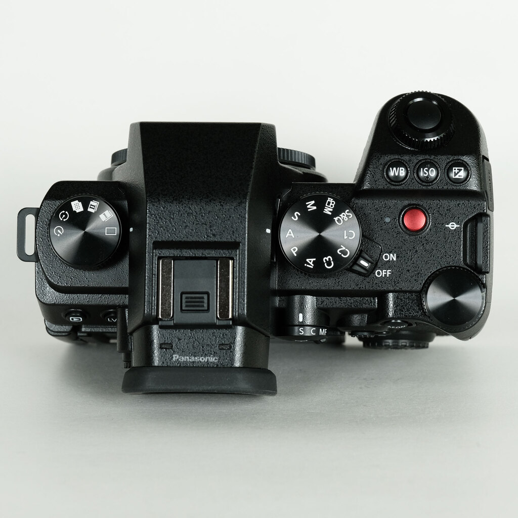 Panasonic LUMIX S5II DC-S5M2